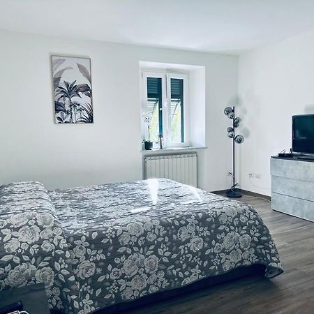 Stain Bridge Apartment San Pietro Vara ภายนอก รูปภาพ