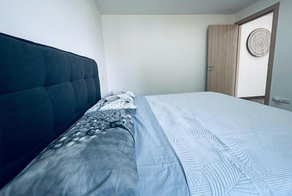 Stain Bridge Apartment San Pietro Vara ภายนอก รูปภาพ