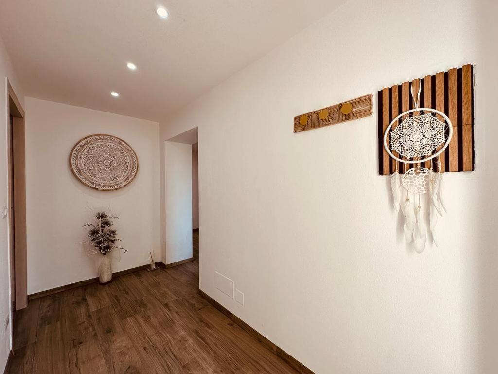 Stain Bridge Apartment San Pietro Vara ภายนอก รูปภาพ