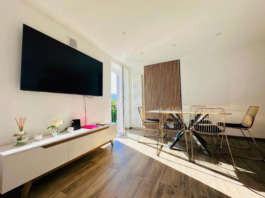 Stain Bridge Apartment San Pietro Vara ภายนอก รูปภาพ